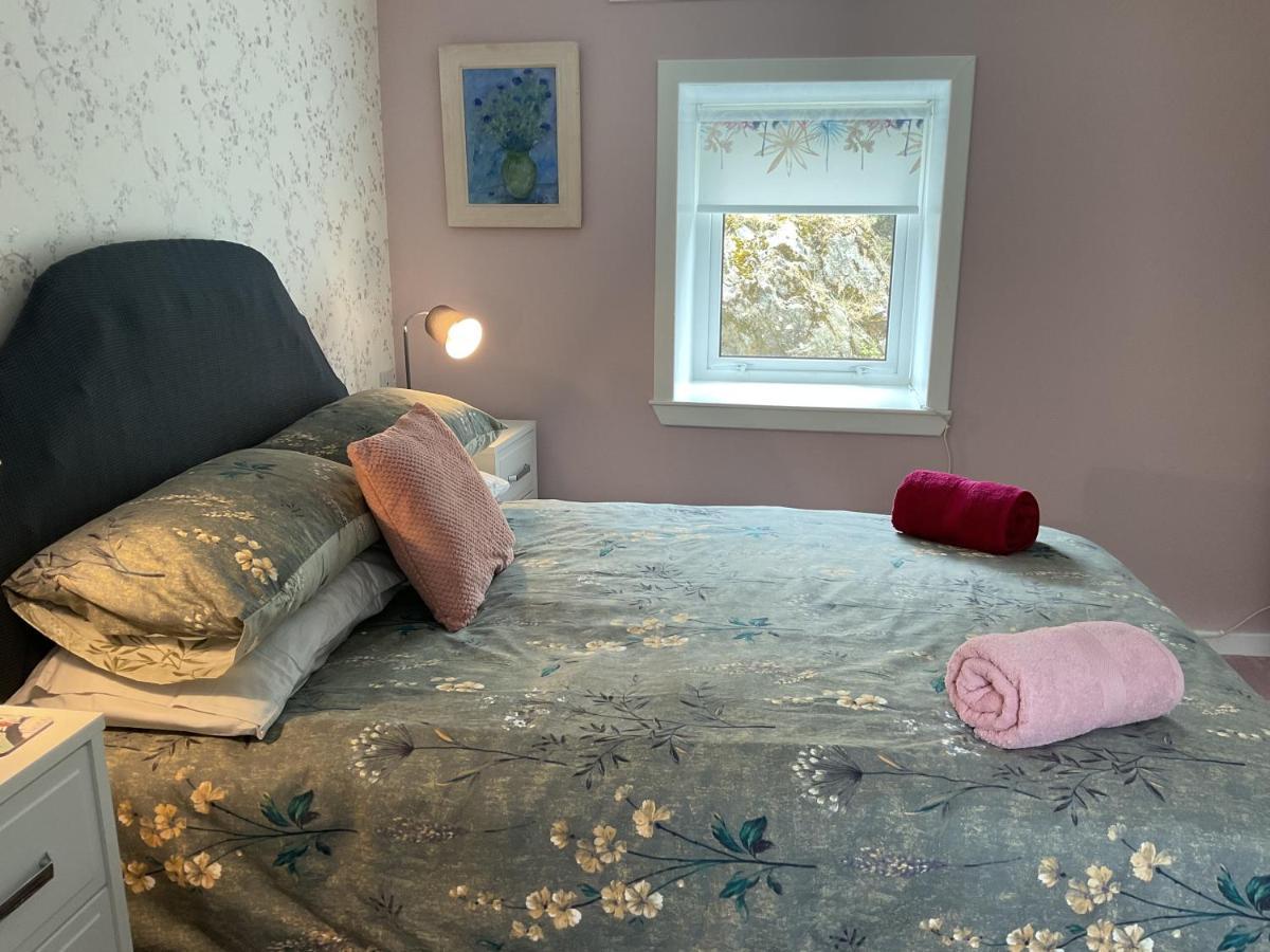 6 Calbost Villa Eksteriør bilde